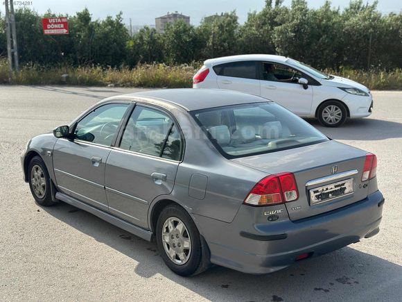 ÜT MOTORS DAN HONDA CİVİC İLK SAHİBİNDEN KM :227.000