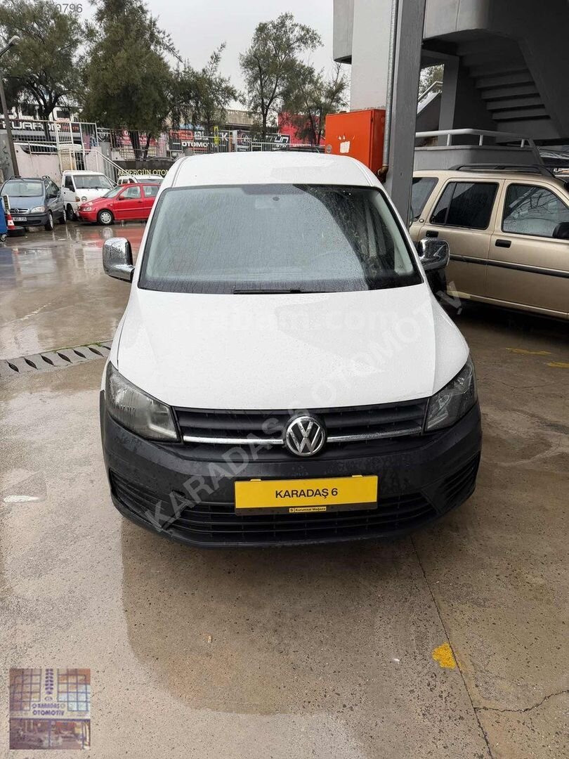 Galeriden Volkswagen Caddy 2.0 TDI Maxi Van 2016 Model İzmir 346.000 km Beyaz 1