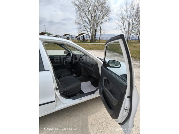 Sahibinden Hyundai Accent 1.5 GLS otomatik vites-ABS-klima.1998 Model