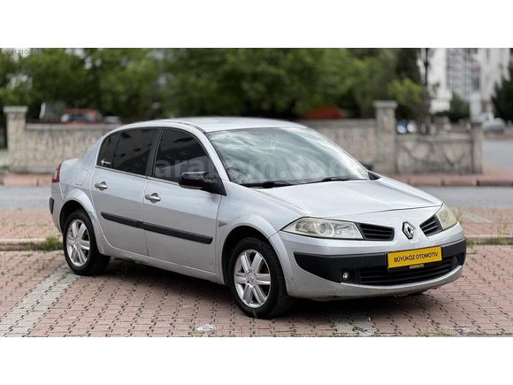 BÜYÜKÖZ OTOMOTİV'DEN EMSALSİZ TEMİZLİKDE MEGAN 2