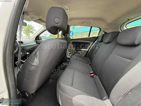 İZ-PARK AUTO 2011 MEGANE 1.5 DCİ Authentique EMİNEVİM*KATILIMEVİ