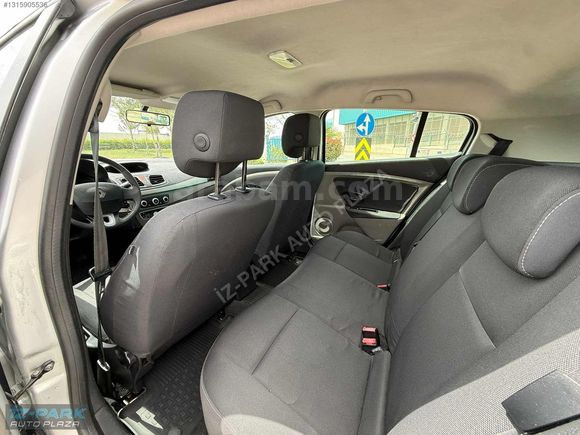 İZ-PARK AUTO 2011 MEGANE 1.5 DCİ Authentique EMİNEVİM*KATILIMEVİ