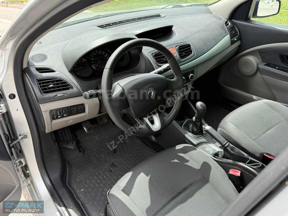 İZ-PARK AUTO 2011 MEGANE 1.5 DCİ Authentique EMİNEVİM*KATILIMEVİ