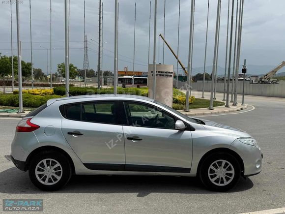 İZ-PARK AUTO 2011 MEGANE 1.5 DCİ Authentique EMİNEVİM*KATILIMEVİ