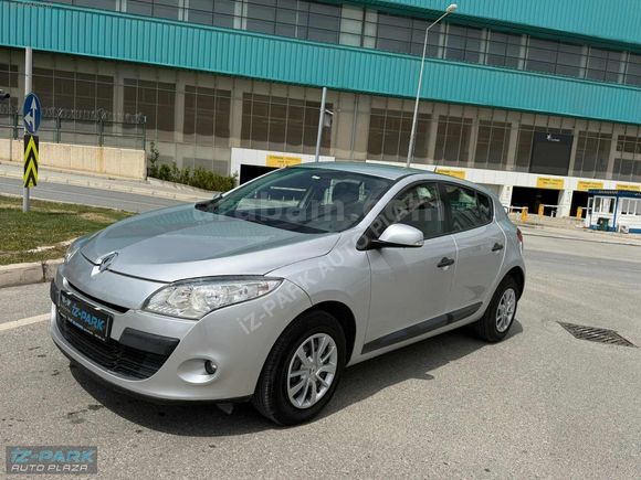 İZ-PARK AUTO 2011 MEGANE 1.5 DCİ Authentique EMİNEVİM*KATILIMEVİ