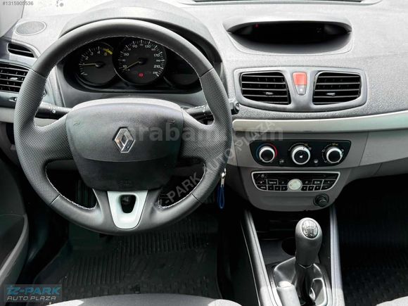 İZ-PARK AUTO 2011 MEGANE 1.5 DCİ Authentique EMİNEVİM*KATILIMEVİ