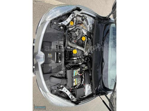 İZ-PARK AUTO 2011 MEGANE 1.5 DCİ Authentique EMİNEVİM*KATILIMEVİ