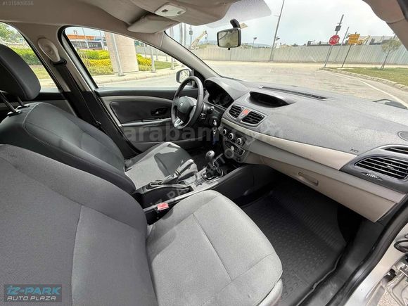 İZ-PARK AUTO 2011 MEGANE 1.5 DCİ Authentique EMİNEVİM*KATILIMEVİ