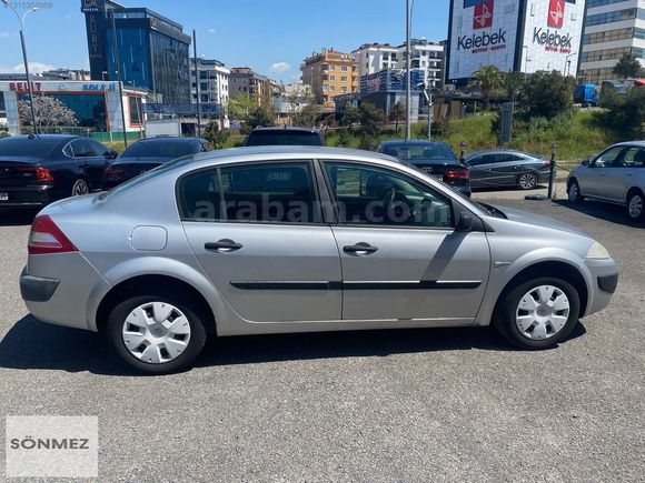 RENAULT MEGANE 1.5 DCİ AUTHENTIQUE 239.000 KM DE