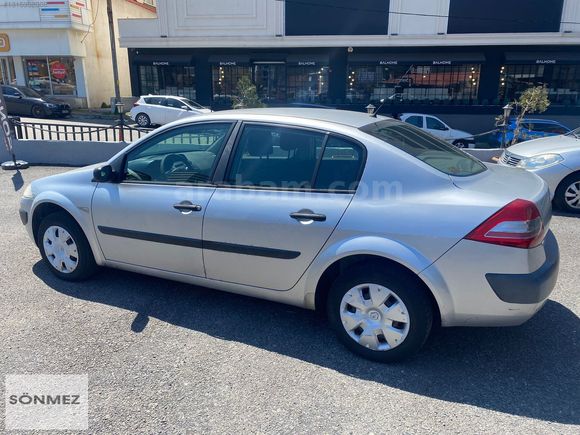 RENAULT MEGANE 1.5 DCİ AUTHENTIQUE 239.000 KM DE