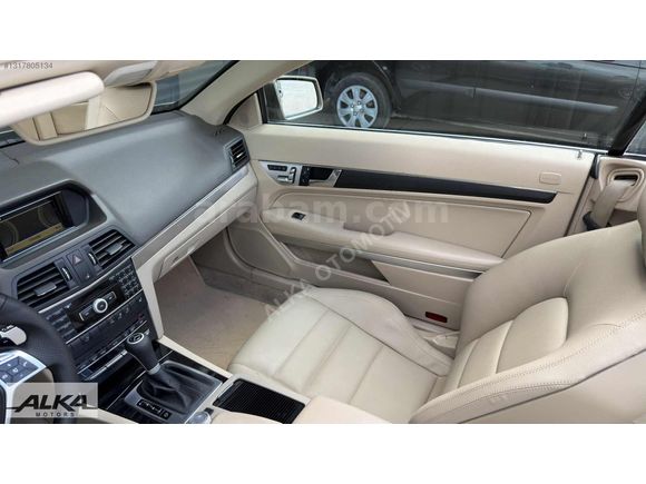 MERCEDES BENZ E250 CGI CABRIO