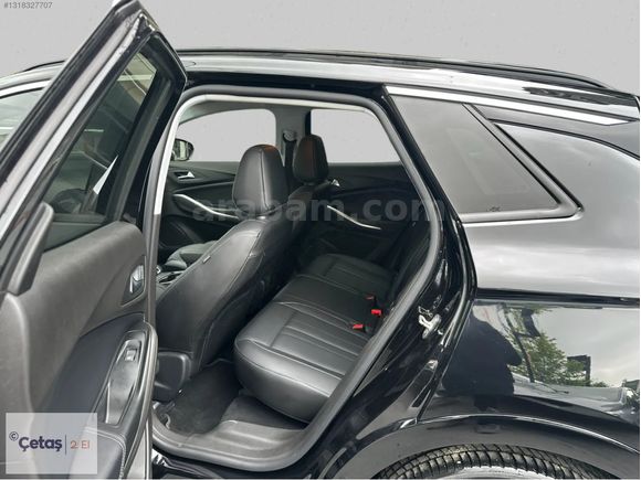 ÇETAŞ RENAULT'DAN 2022 OPEL GRANDLAND 1.5 TURBO ULTIMATE 130 HP
