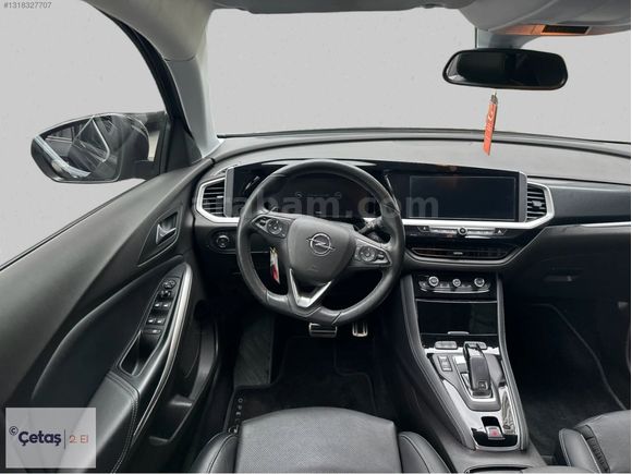 ÇETAŞ RENAULT'DAN 2022 OPEL GRANDLAND 1.5 TURBO ULTIMATE 130 HP