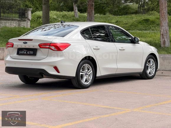 ŞAFAK AUTO'DAN BOYASIZ 2021 MODEL 57 BİN KM'DE K KARTINA 12