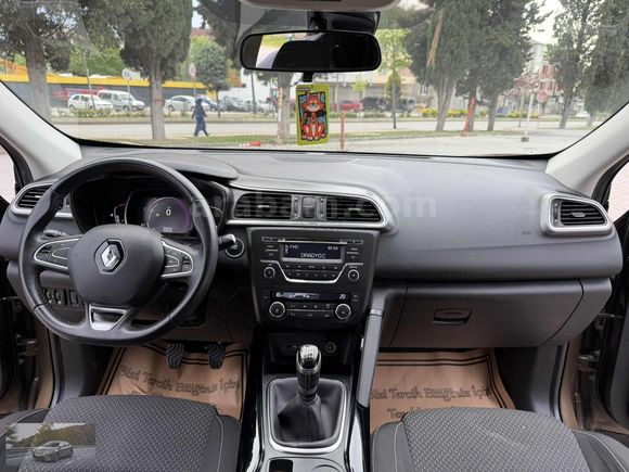 2015 MODEL 90 BİN KM'DE RENAULT KADJAR