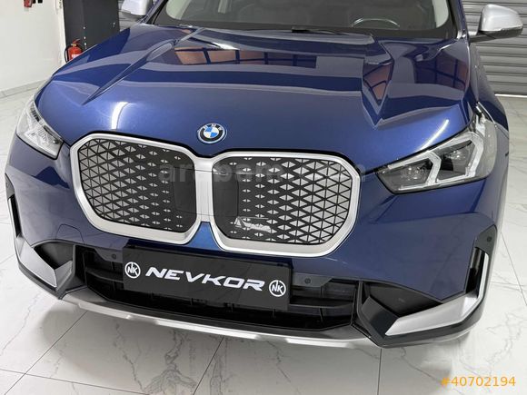 NEVKOR AUTO'DAN 2024 MODEL İX1 eDRIVE20 TABA- CAM TAVAN 42.000KM