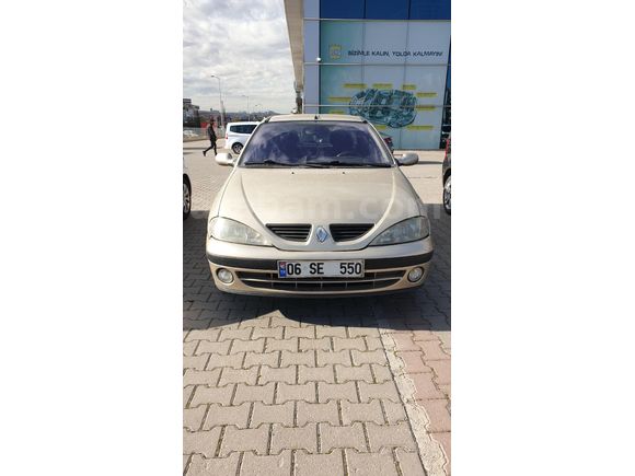 Sahibinden Renault Megane 1.4 RTA 2001 Model  275.000 km Bej