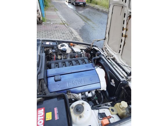 Sahibinden BMW 5 Serisi 520i Standart 1993 Model