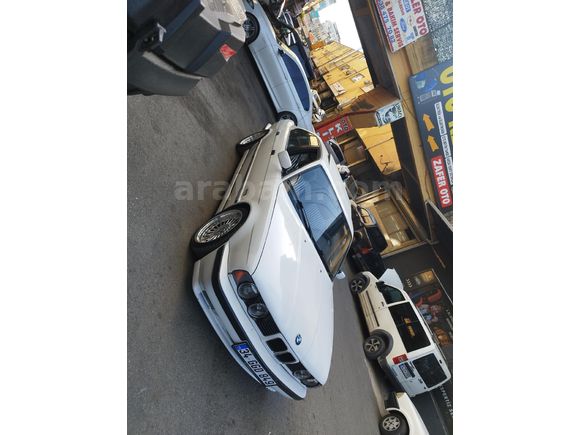 Sahibinden BMW 5 Serisi 520i Standart 1993 Model