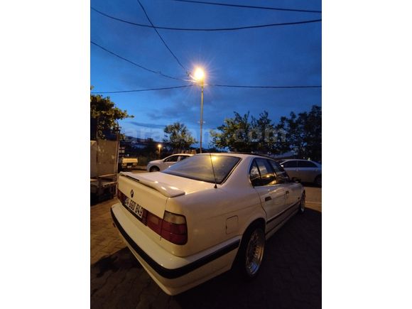 Sahibinden BMW 5 Serisi 520i Standart 1993 Model