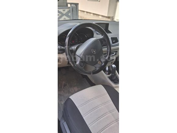 Sahibinden Renault Megane 1.5 dCi Expression 2012 Model