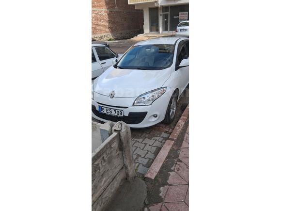 Sahibinden Renault Megane 1.5 dCi Expression 2012 Model