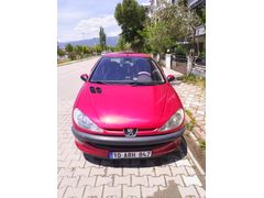 Sahibinden Peugeot 206 1.4 XT 2003 benzinli Model 