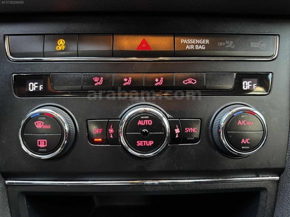 İZKAY MOTORS'DAN 2015 MODEL 1.6TDI OTOMATİK LEON EMSALSİZ