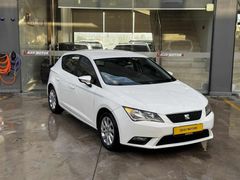 İZKAY MOTORS'DAN 2015 MODEL 1.6TDI OTOMATİK LEON EMSALSİZ