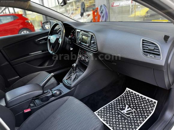 İZKAY MOTORS'DAN 2015 MODEL 1.6TDI OTOMATİK LEON EMSALSİZ