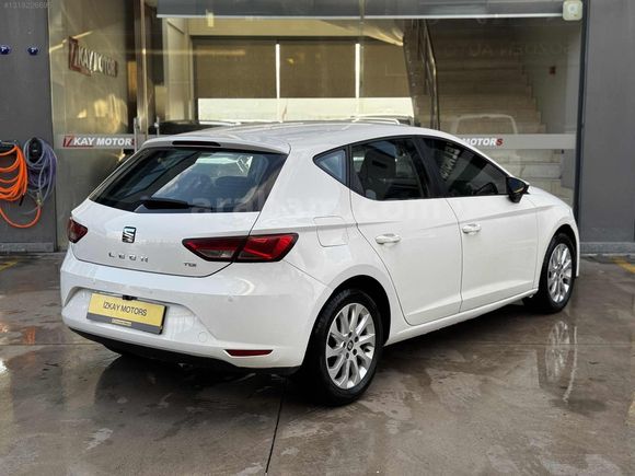 İZKAY MOTORS'DAN 2015 MODEL 1.6TDI OTOMATİK LEON EMSALSİZ