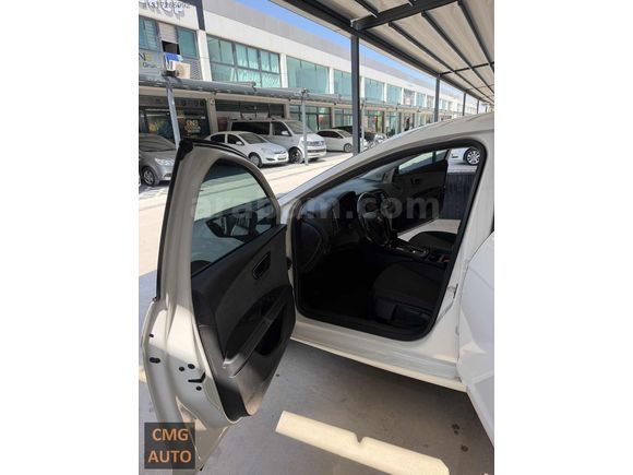 DİZEL+OTOMATİK+DÜŞÜK KM LEON