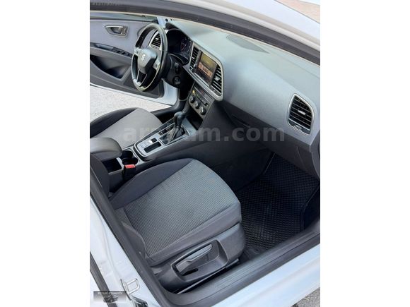 2017 DİZEL OTOMATİK GENİŞ EKRAN HATASIZ