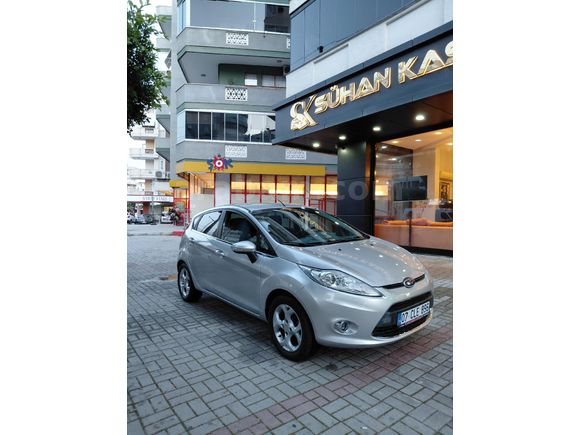 Sahibinden Ford Fiesta 1.4 Titanium 2011 Model