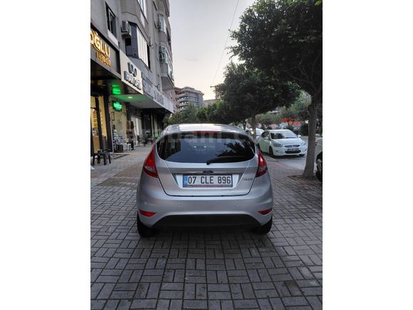 Sahibinden Ford Fiesta 1.4 Titanium 2011 Model