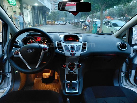 Sahibinden Ford Fiesta 1.4 Titanium 2011 Model