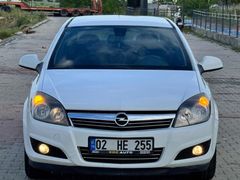 KOÇ AUTODAN HATASIZ BOYASIZ OTOMATİK ASTRA SEDAN