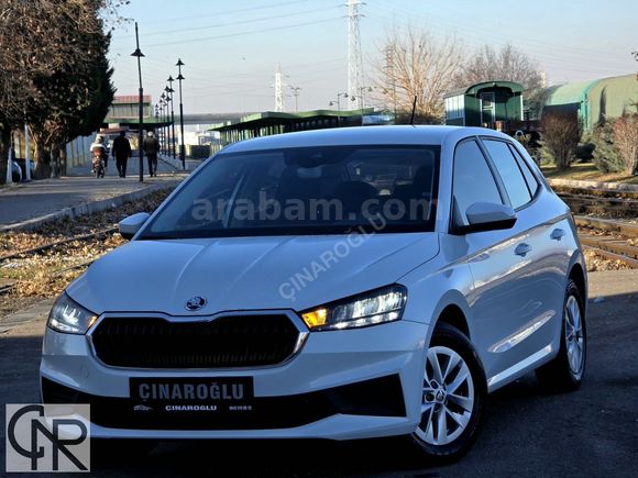 ÇINAROĞLU/2023/BOYASIZ/46.000 KM/FABİA/1.0 TSI/ELİTE/95 BG/BEYAZ