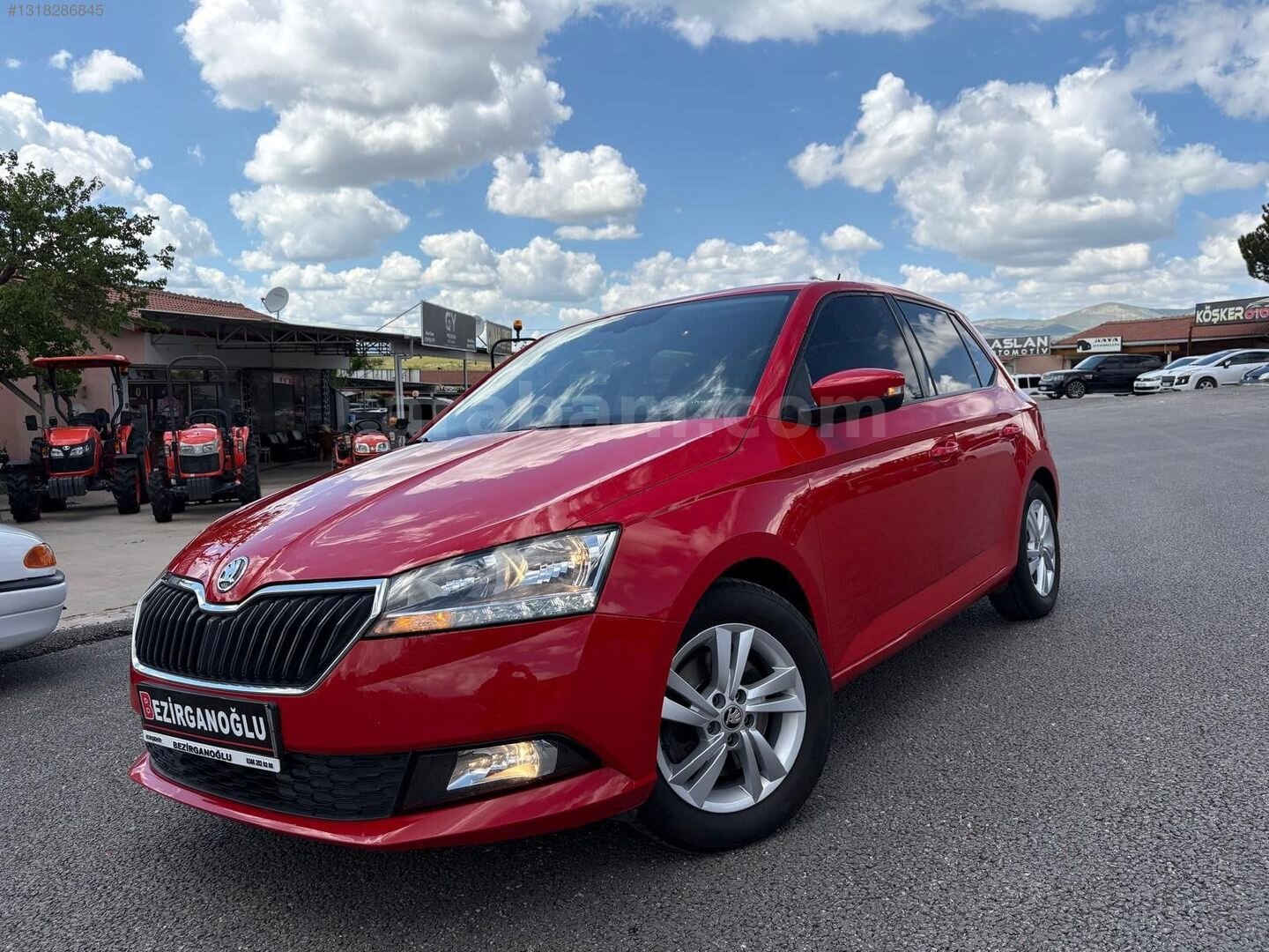Galeriden Skoda Fabia 1.0 TSI Premium 2021 Model Kırşehir 115.775 km Kırmızı 3