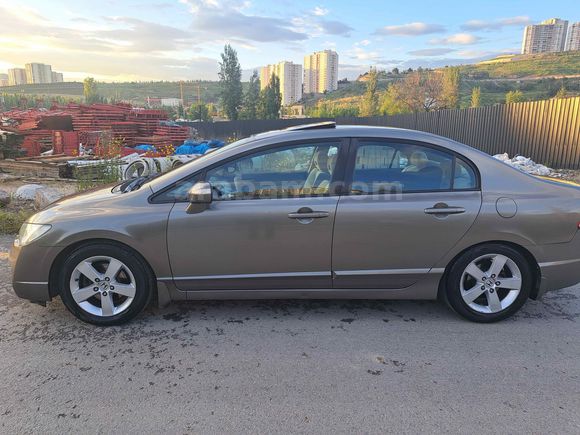 Sahibinden Honda Civic 1.6i VTEC Elegance 2009 Model 