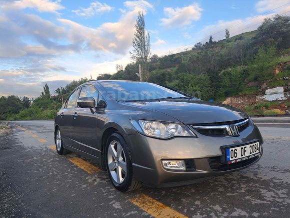 Sahibinden Honda Civic 1.6i VTEC Elegance 2009 Model 