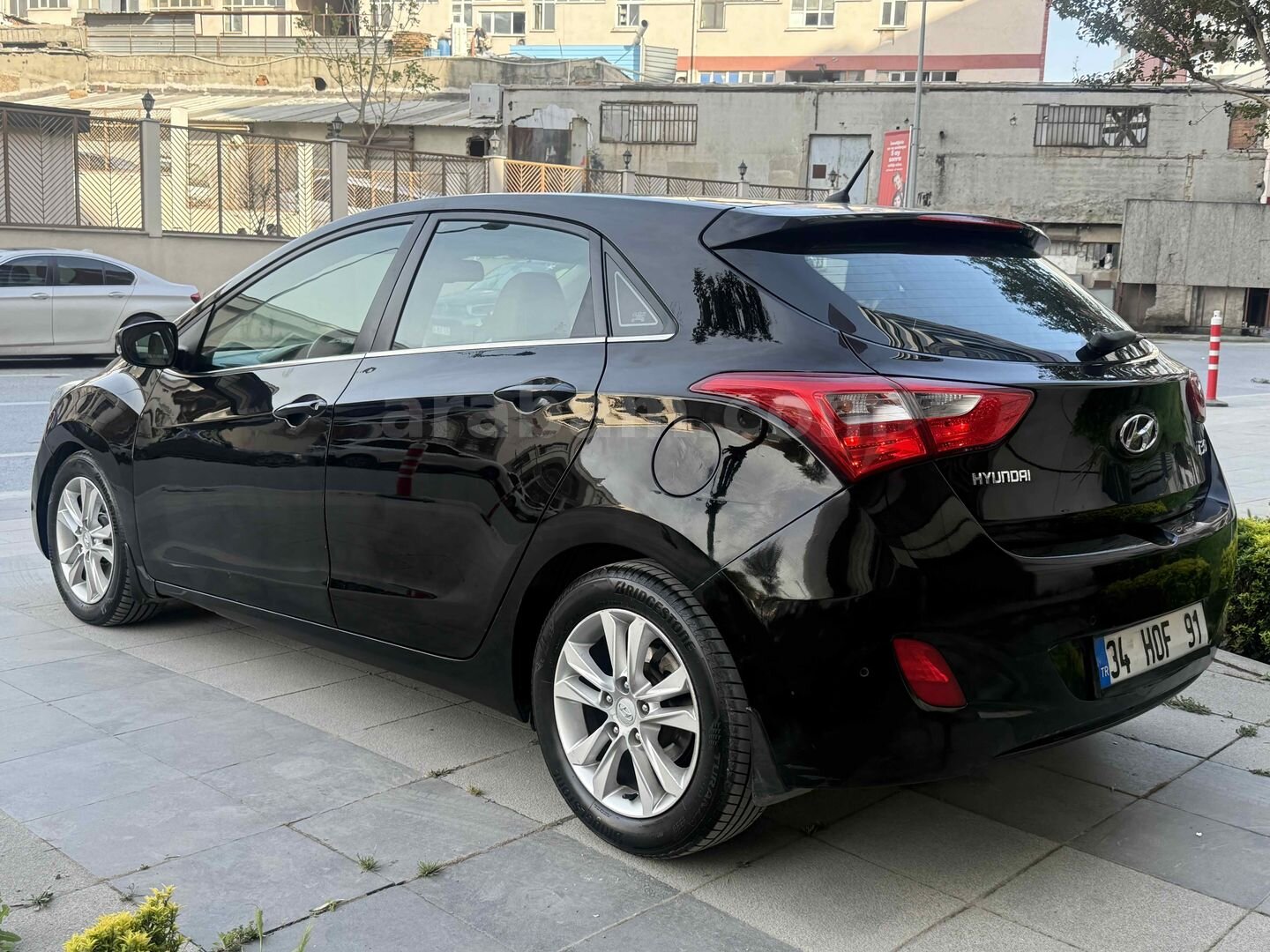 Galeriden Hyundai i30 1.6 GDi Style 2012 Model İstanbul 127.818 km Siyah 4