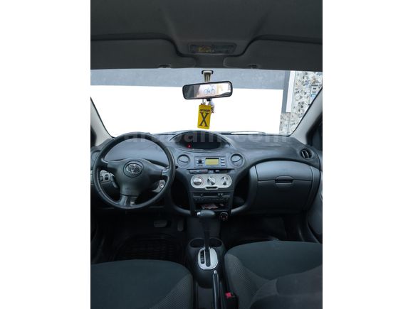 Sahibinden Toyota Yaris 1.3 Sol 2004 Model