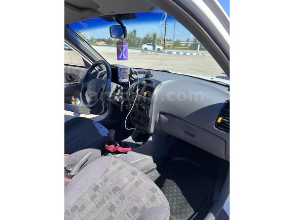 Sahibinden Hyundai Accent 1.5 CRDi Admire 2005 Model