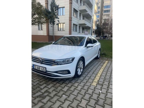 Sahibinden Volkswagen Passat 1.6 TDi Business 2020 Model Diyarbakır 68.000 km Beyaz