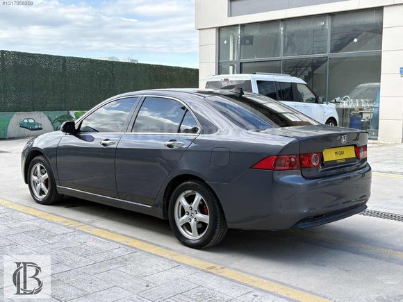 SAHİBİNDEN TEMİZ HONDA ACCORD