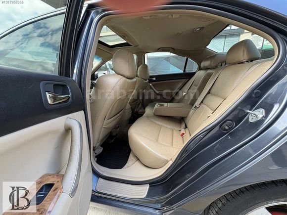 SAHİBİNDEN TEMİZ HONDA ACCORD