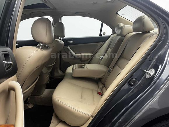 HONDA ACCORD 2.4 EXECUTİVE OTOMATİK SUNROOF