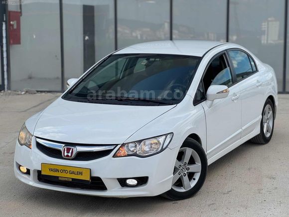 2011 MODEL 1.6 İ-VTEC SADECE 148.000 KM CAM GİBİ