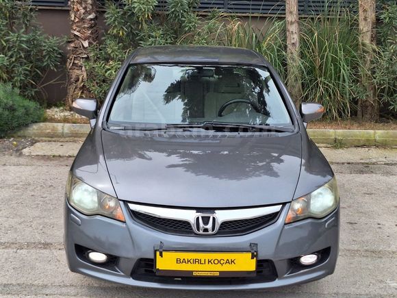 2010 MODEL HONDA CİVİC 1.6 FD6 OTOMATİK 142000 KM DEĞİŞEN YOK